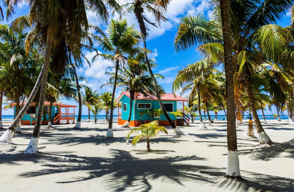 Blue Marlin Beach Resort Dangriga Ngoại thất bức ảnh